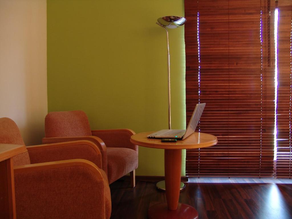 Green Energy Rooms Krasków Oda fotoğraf